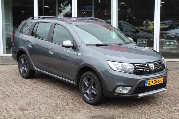 Dacia Logan - Afbeelding 2 van 29