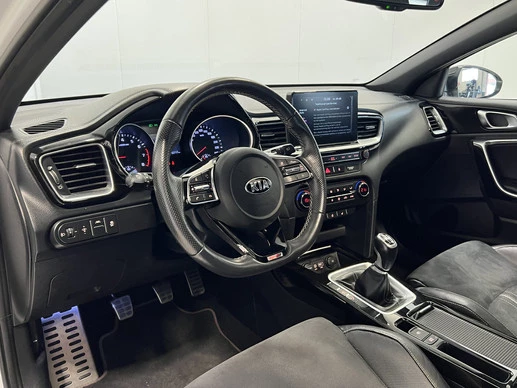 Kia Ceed - Afbeelding 12 van 30