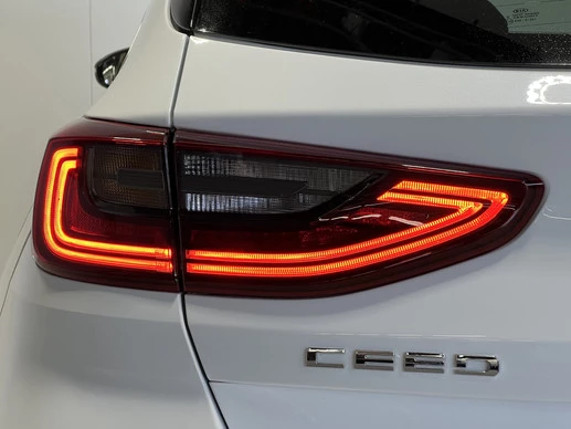 Kia Ceed - Afbeelding 21 van 30