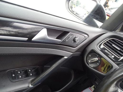 Volkswagen Golf - Afbeelding 14 van 30