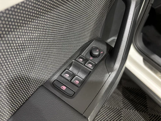 SEAT Arona - Afbeelding 13 van 30