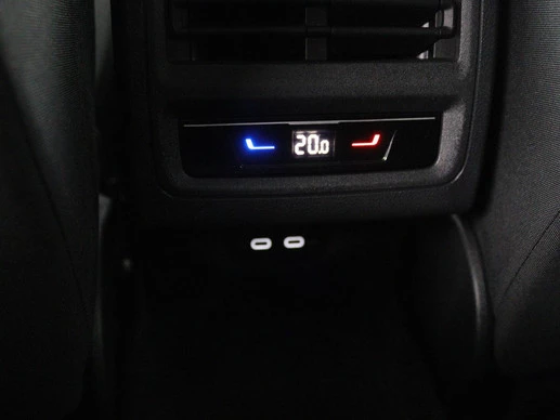 Volkswagen Golf - Afbeelding 27 van 30