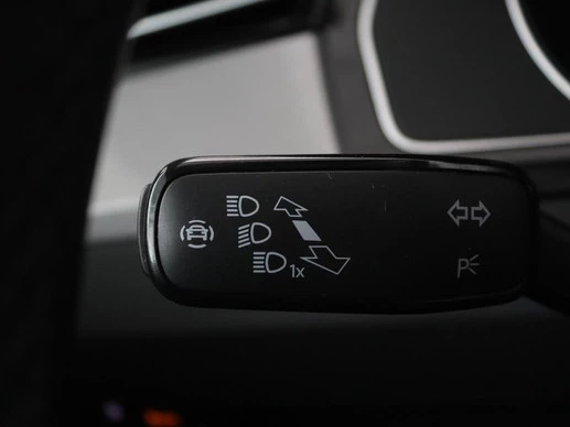 Volkswagen Passat - Afbeelding 11 van 30