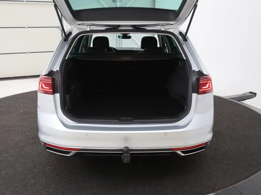 Volkswagen Passat - Afbeelding 27 van 30