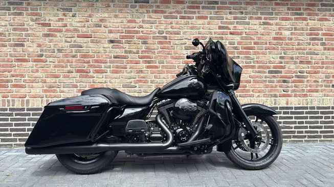 Harley-Davidson Street Glide - Afbeelding 5 van 25