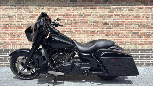 Harley-Davidson Street Glide - Afbeelding 4 van 23