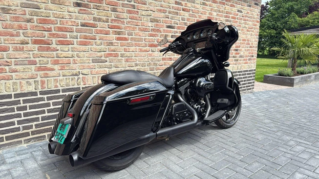 Harley-Davidson Street Glide - Afbeelding 8 van 23