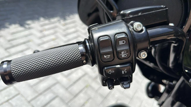 Harley-Davidson Street Glide - Afbeelding 18 van 23