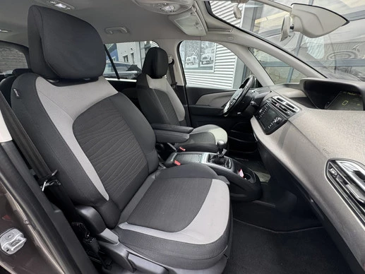 Citroën Grand C4 Picasso - Afbeelding 17 van 21