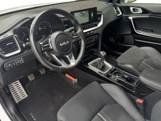 Kia XCeed - Afbeelding 17 van 30