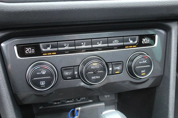 Volkswagen Tiguan - Afbeelding 15 van 30