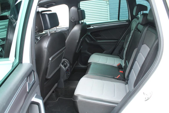 Volkswagen Tiguan - Afbeelding 23 van 30