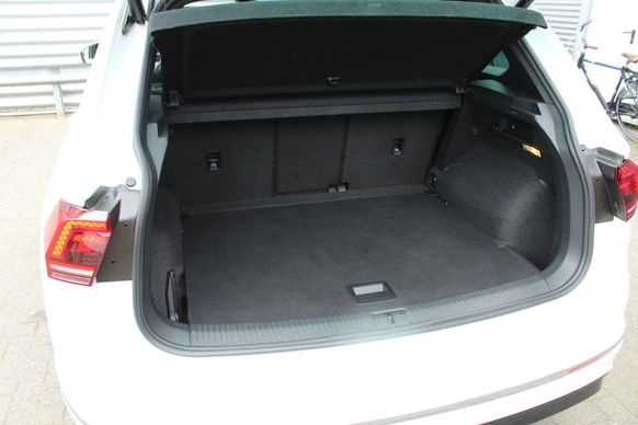 Volkswagen Tiguan - Afbeelding 26 van 30