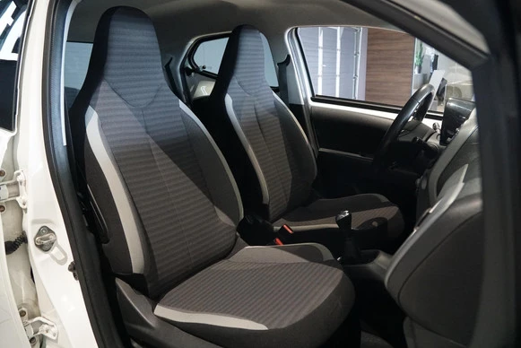 Toyota Aygo - Afbeelding 12 van 30