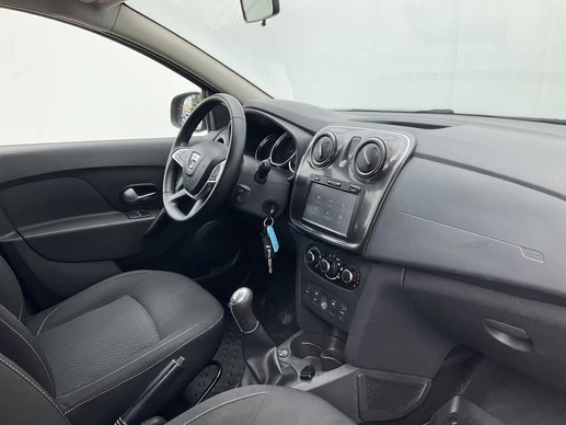 Dacia Logan - Afbeelding 3 van 30