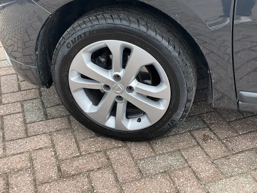 Dacia Logan - Afbeelding 11 van 30