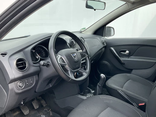 Dacia Logan - Afbeelding 13 van 30
