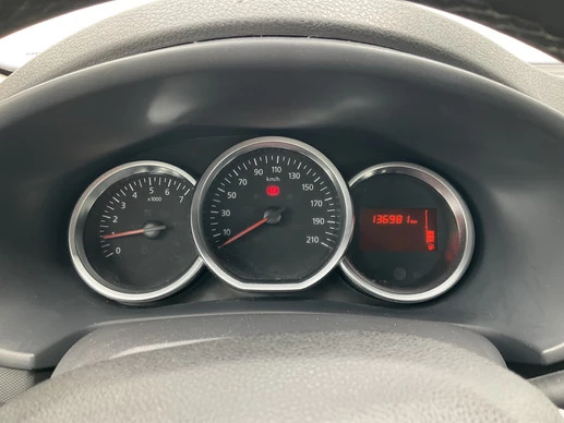 Dacia Logan - Afbeelding 28 van 30