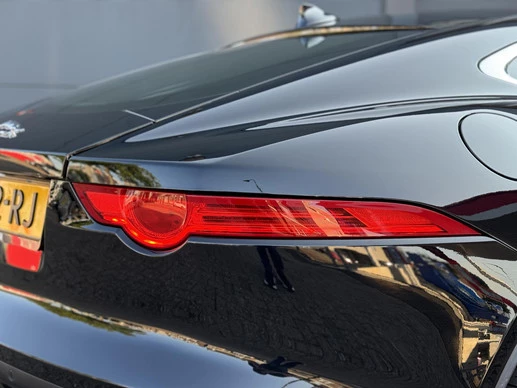 Jaguar F-Type - Afbeelding 29 van 30