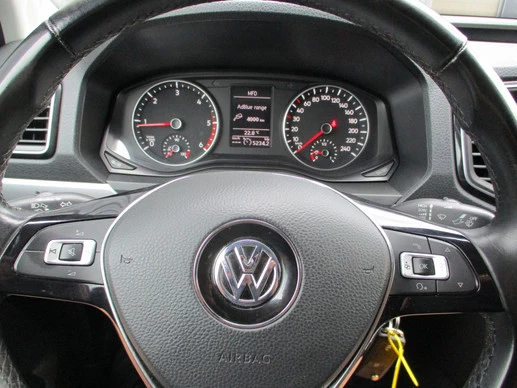 Volkswagen Amarok - Afbeelding 8 van 23