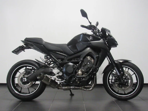 Yamaha MT 09 - Afbeelding 1 van 8