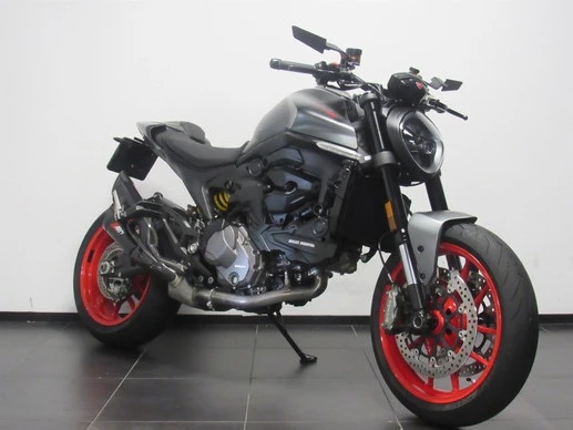 Ducati Monster - Afbeelding 2 van 7