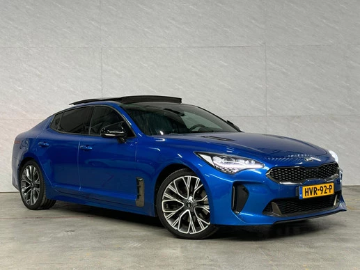 Kia Stinger - Afbeelding 2 van 30