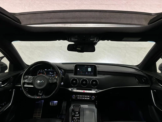 Kia Stinger - Afbeelding 12 van 30