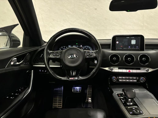 Kia Stinger - Afbeelding 15 van 30