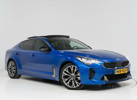 Kia Stinger - Afbeelding 2 van 30