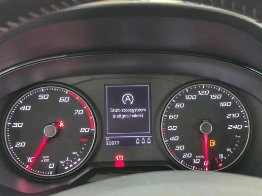 SEAT Arona - Afbeelding 8 van 12