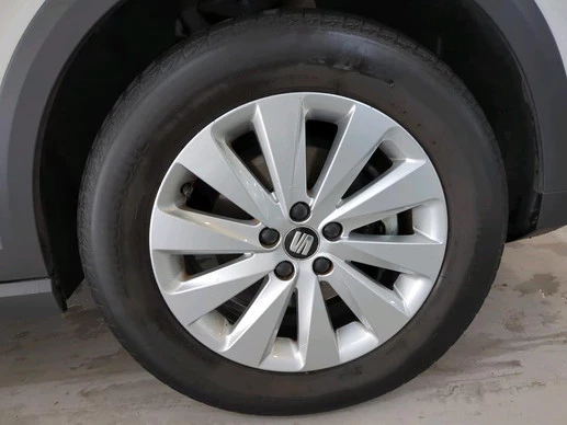 SEAT Arona - Afbeelding 11 van 12