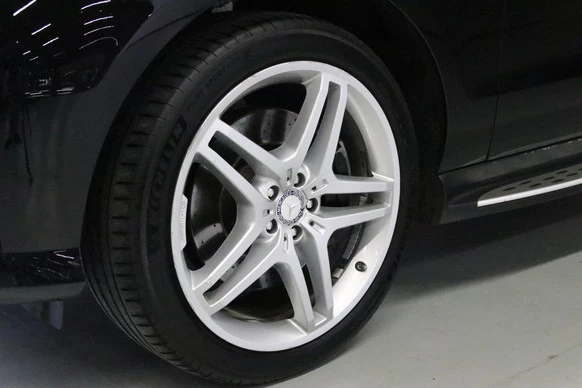 Mercedes-Benz M-Klasse - Afbeelding 3 van 30