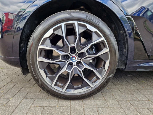 BMW X7 - Afbeelding 3 van 22