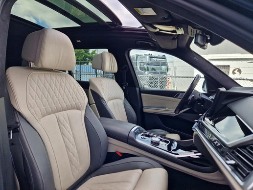 BMW X7 - Afbeelding 17 van 22