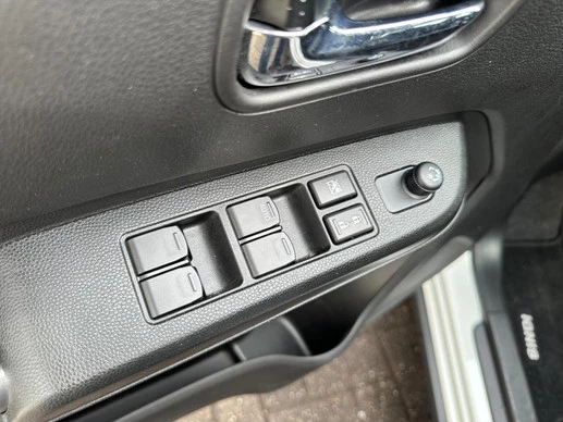Suzuki Ignis - Afbeelding 18 van 30