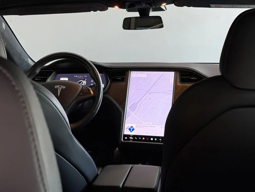 Tesla Model S - Afbeelding 6 van 30