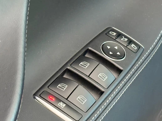 Tesla Model S - Afbeelding 23 van 30