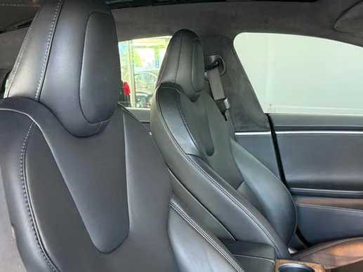 Tesla Model S - Afbeelding 24 van 30