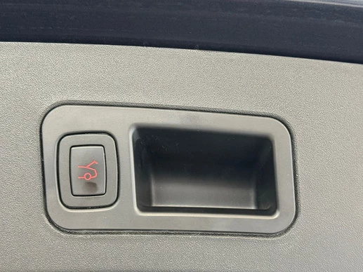 Tesla Model S - Afbeelding 26 van 30