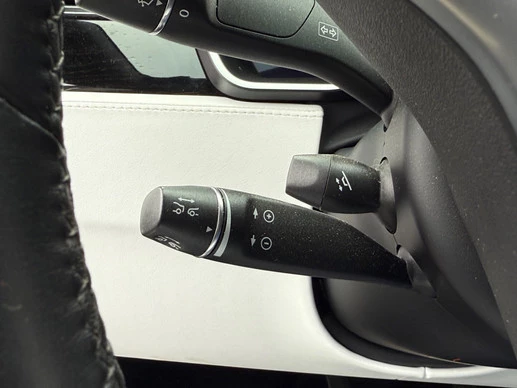 Tesla Model S - Afbeelding 6 van 15