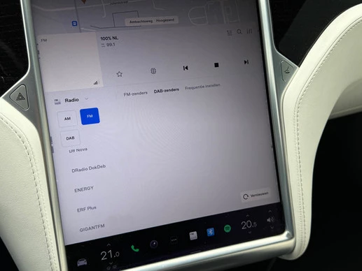 Tesla Model S - Afbeelding 10 van 15