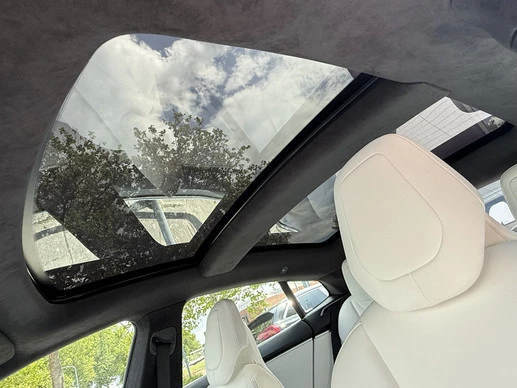 Tesla Model S - Afbeelding 5 van 30