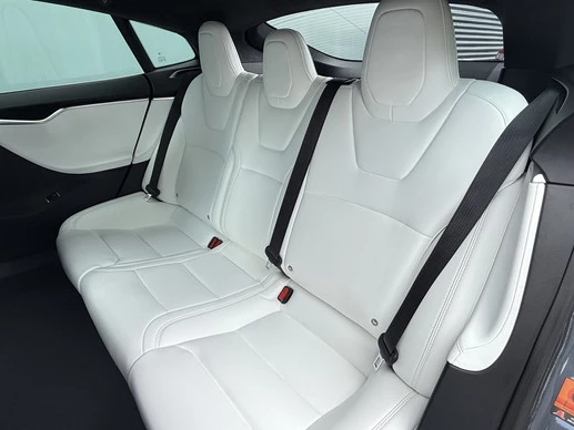 Tesla Model S - Afbeelding 6 van 30