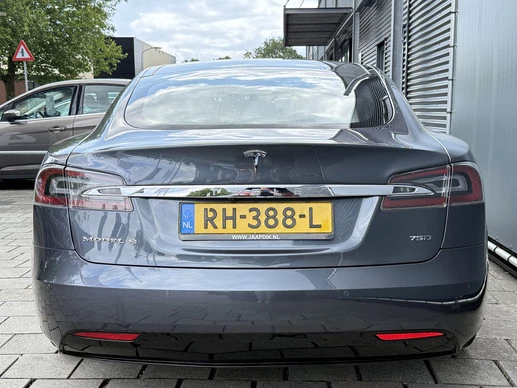 Tesla Model S - Afbeelding 18 van 30