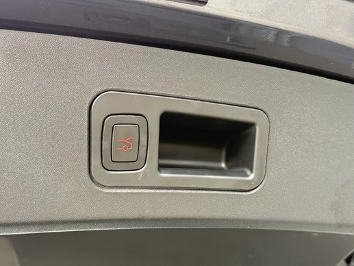 Tesla Model S - Afbeelding 19 van 30