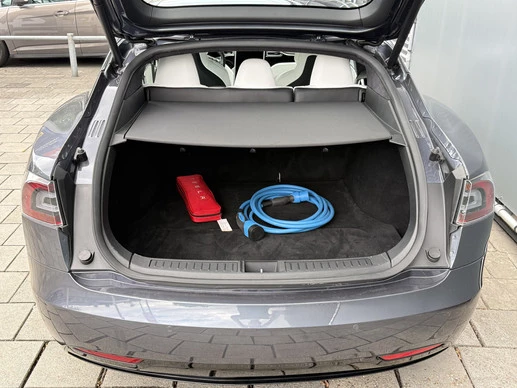Tesla Model S - Afbeelding 20 van 30