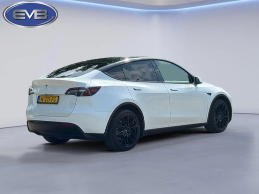 Tesla Model Y - Afbeelding 3 van 29