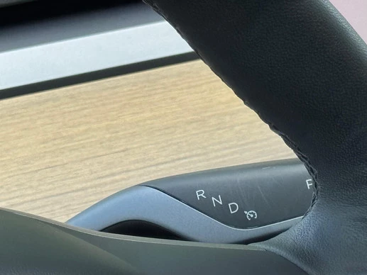 Tesla Model Y - Afbeelding 23 van 29