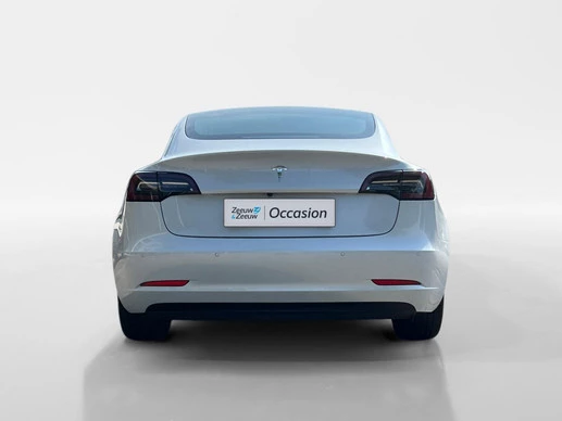 Tesla Model 3 - Afbeelding 5 van 21
